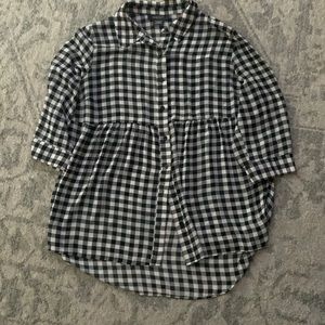 Michel Studio collection size 16 black and white checkered sheer tunic